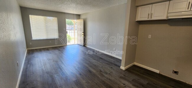 Foto del edificio - 1181 Kelso St