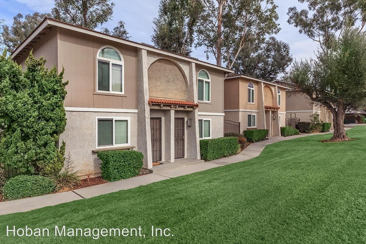 Lamar Garden Townhomes Spring Valley, CA