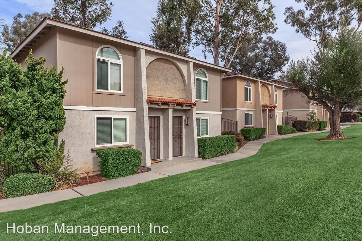 Lamar Garden Townhomes Spring Valley, CA