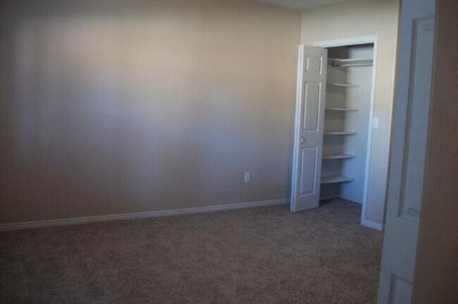 Bedroom - 728 S 250 W