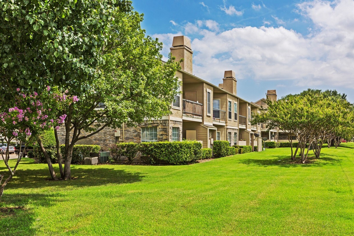Waterford on the Meadow Apartments Plano, TX