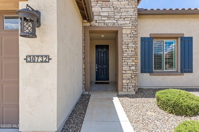 Building Photo - 30732 S Osprey Dr