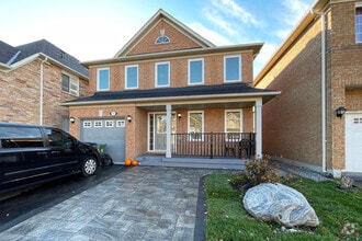 Building Photo - 15 Muskox Dr