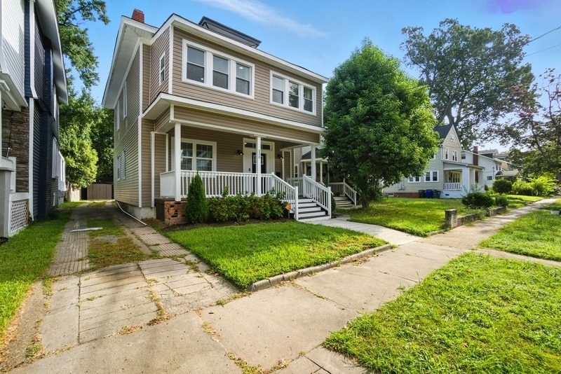 Primary Photo - 530 Maryland Ave