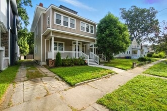 Building Photo - 530 Maryland Ave