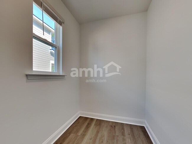 Building Photo - 173 Anthurium Dr