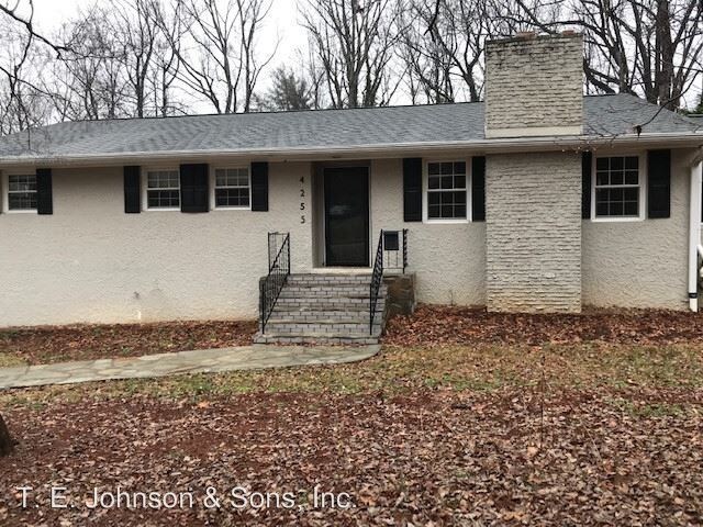 Building Photo - 3 br, 2.5 bath House - 4255 Bower Lane