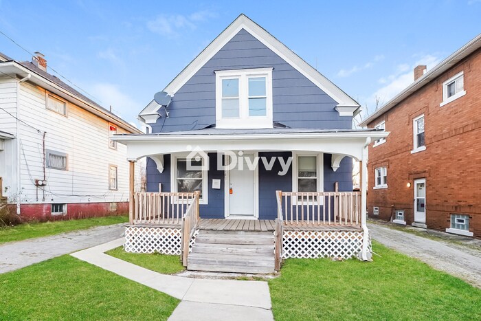 Primary Photo - 3143 Elyria Ave, Lorain, OH 44055