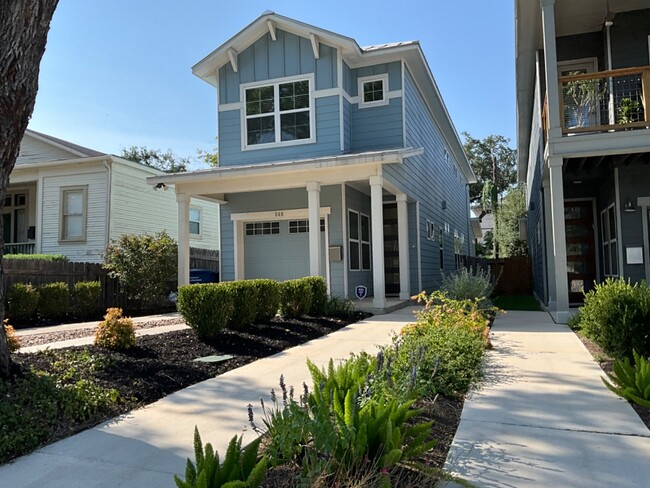 Building Photo - 348 Claremont Ave