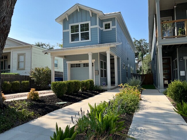 Foto del edificio - 348 Claremont Ave