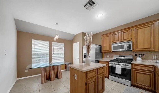 Foto del edificio - 2507 Rustic Trail Ln