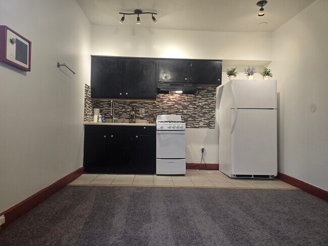 Foto del edificio - 1622 Bainbridge St