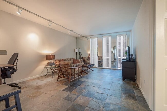 Building Photo - 4633 Wild Indigo St