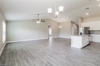 Building Photo - 2902 7th St W