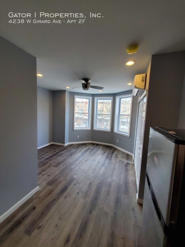 Foto del edificio - Large 1 Bedroom Apartment For Rent!