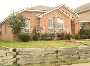 Photo - 830 Orian Drive