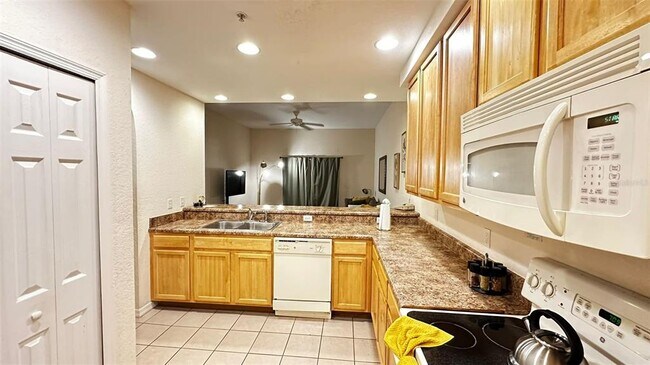 Building Photo - 9051 Treasure Trove Ln