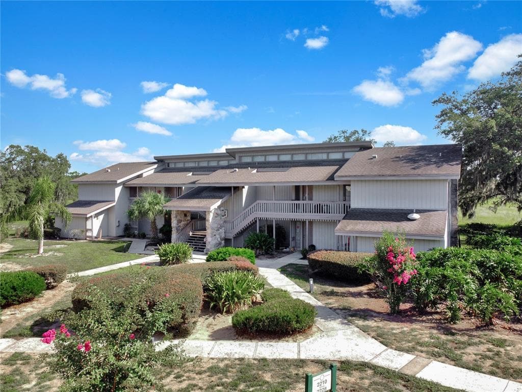 Foto principal - 2213 Burnway Rd