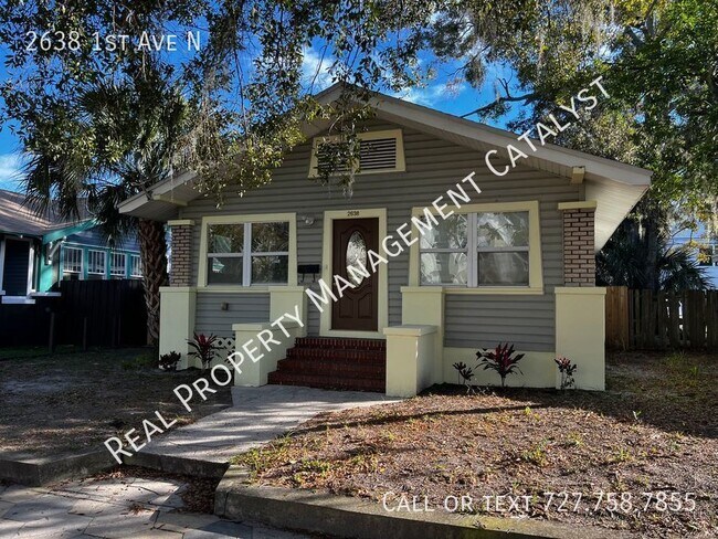 Building Photo - Charming Historic Kenwood Home near St Pet...