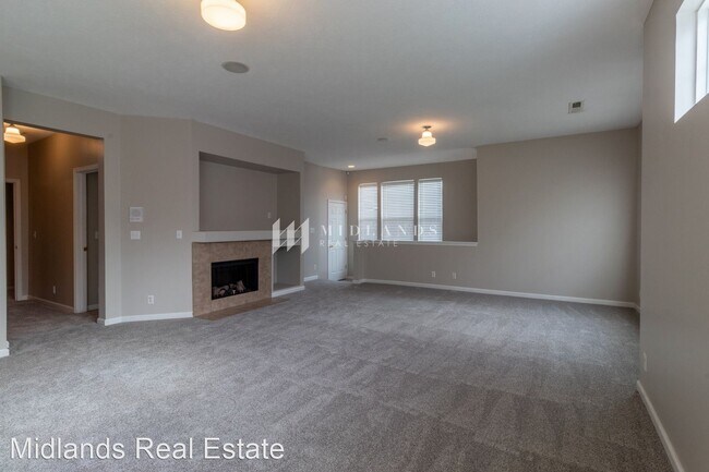 Building Photo - 14202 Tregaron Ridge Ave