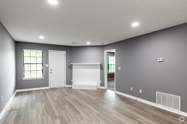 Interior Photo - Briarhill 563 Apartments