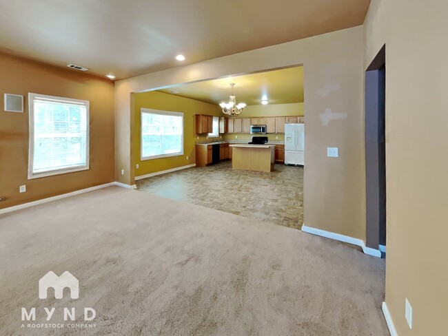 Building Photo - 1833 Wanda Way
