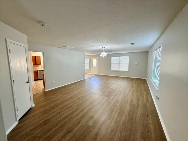 Foto del edificio - 9011 Aspen Trace Ln