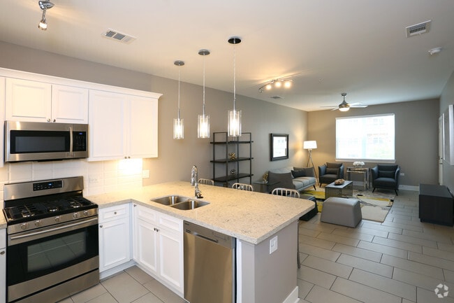 1BR, 1BA - A1 - Kitchen - 500 Station