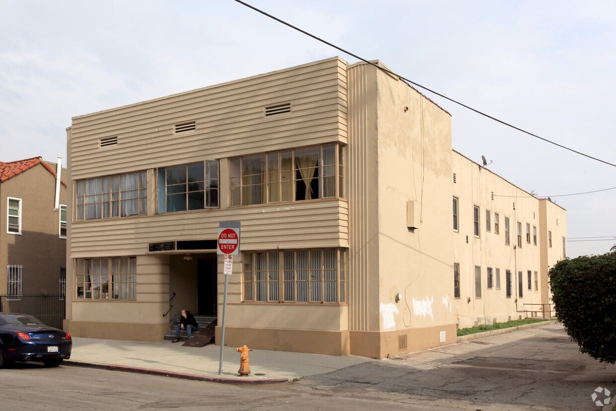 Primary Photo - 128 Lime Ave