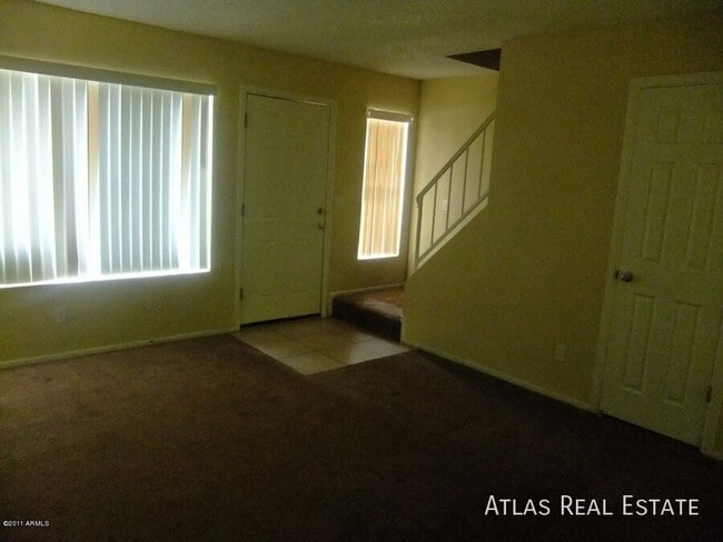 Foto del edificio - 4828 W Orangewood-103