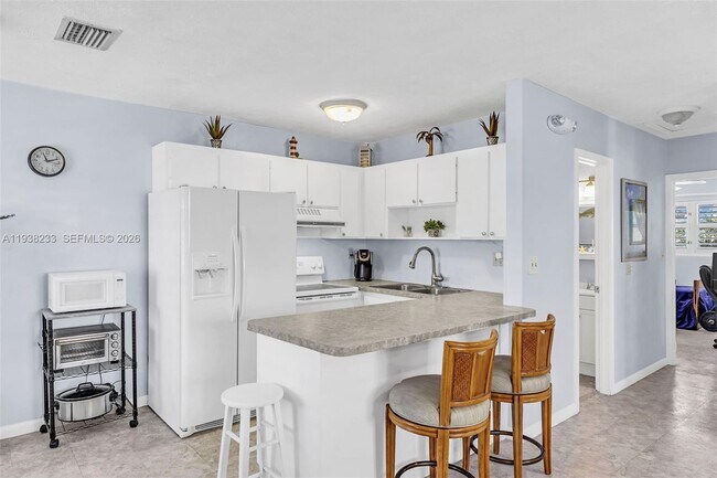 Foto del edificio - 106 Channel Dr