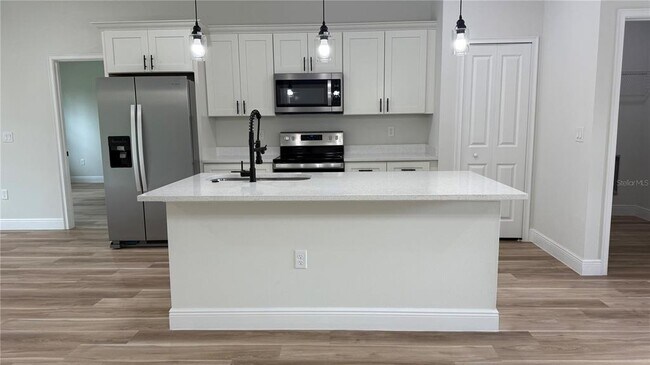 Foto del edificio - 6432 SW 151st St