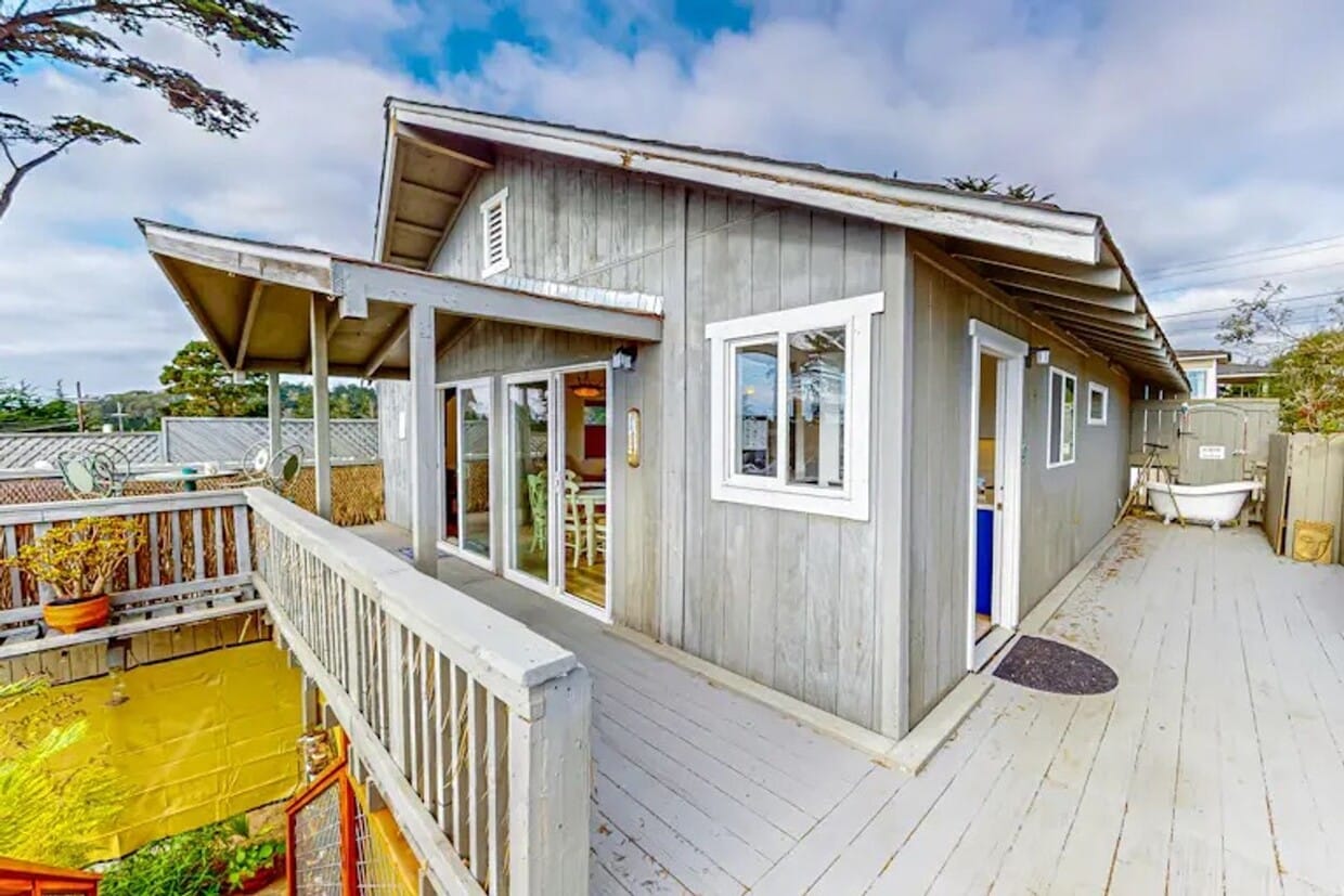 Primary Photo - Incredible Views with Outdoor Deck