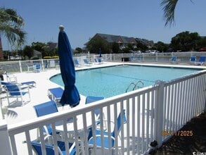 Building Photo - 4520 Lighthouse Dr