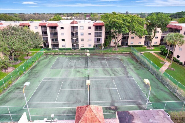 Foto del edificio - 10501 W Broward Blvd