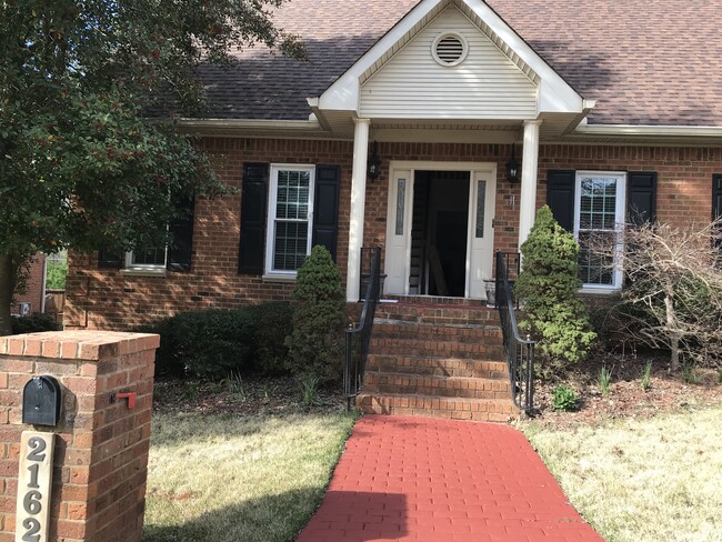 Main entrance - 2162 Heritage Heights