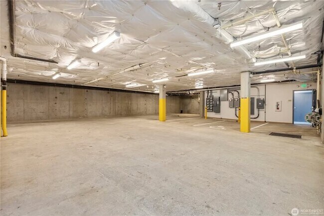 Foto del edificio - 1709 Harbor Ave SW