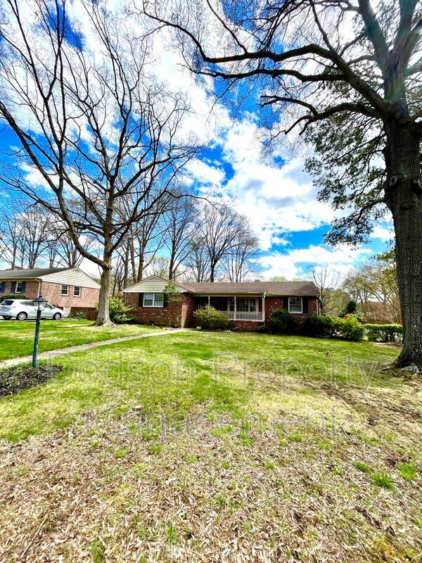 1901 Sweetwater Ln, Richmond, VA 23229 House for Rent in Richmond, VA