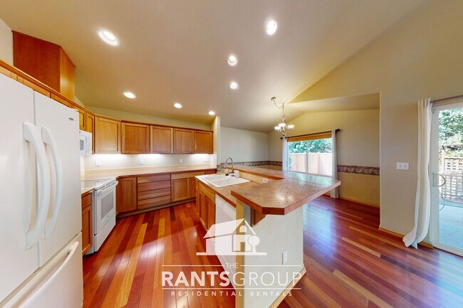 Foto del edificio - Well-Maintained 2-Bed / 2-Bath Home with A...