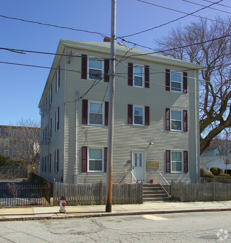 Building Photo - 56 Tripp St