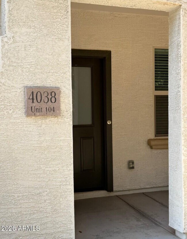 Foto del edificio - 4038 E Erie St