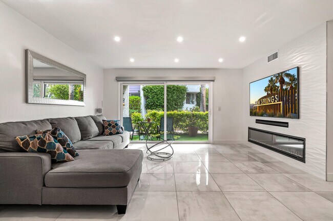 Foto del edificio - 3155 Ramon Rd