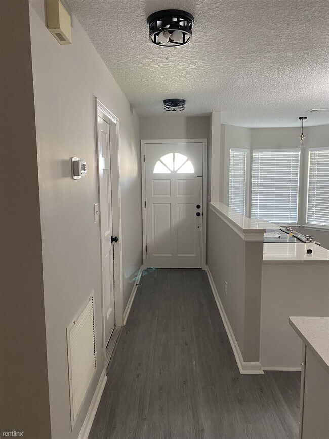 Foto del edificio - 2 br, 2 bath House - 203 Solano Cay Circle