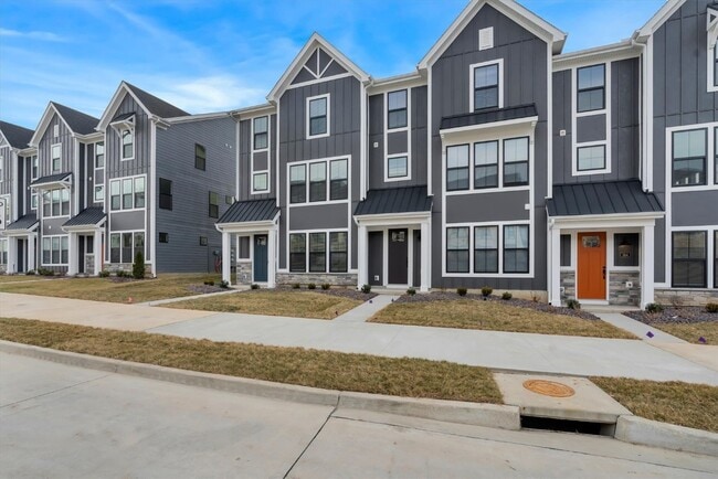 Building Photo - 304 Indigo Ct