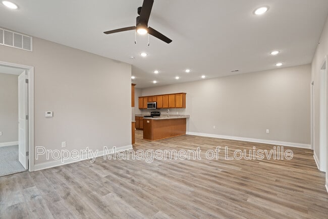 Building Photo - Adelyn Apartments