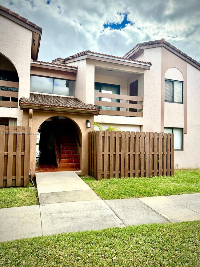 Foto del edificio - 8999 SW 123rd Ct