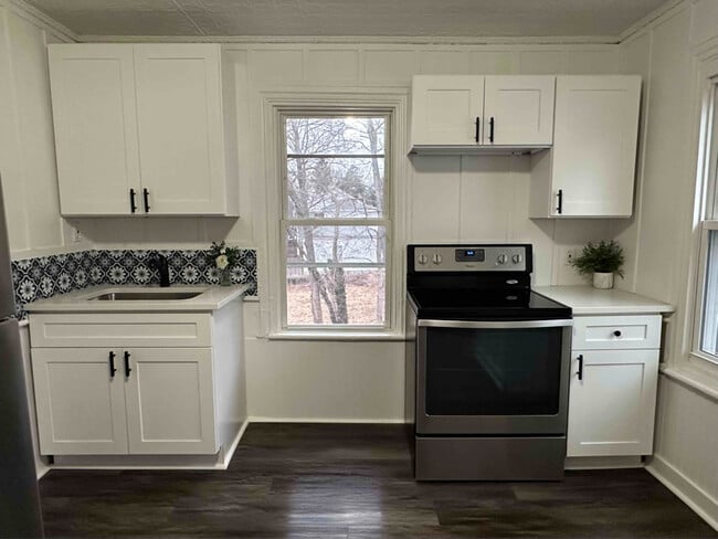 Photo - 16 Spaulding St Apartment