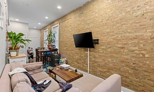 Building Photo - 2354 N Elston Ct