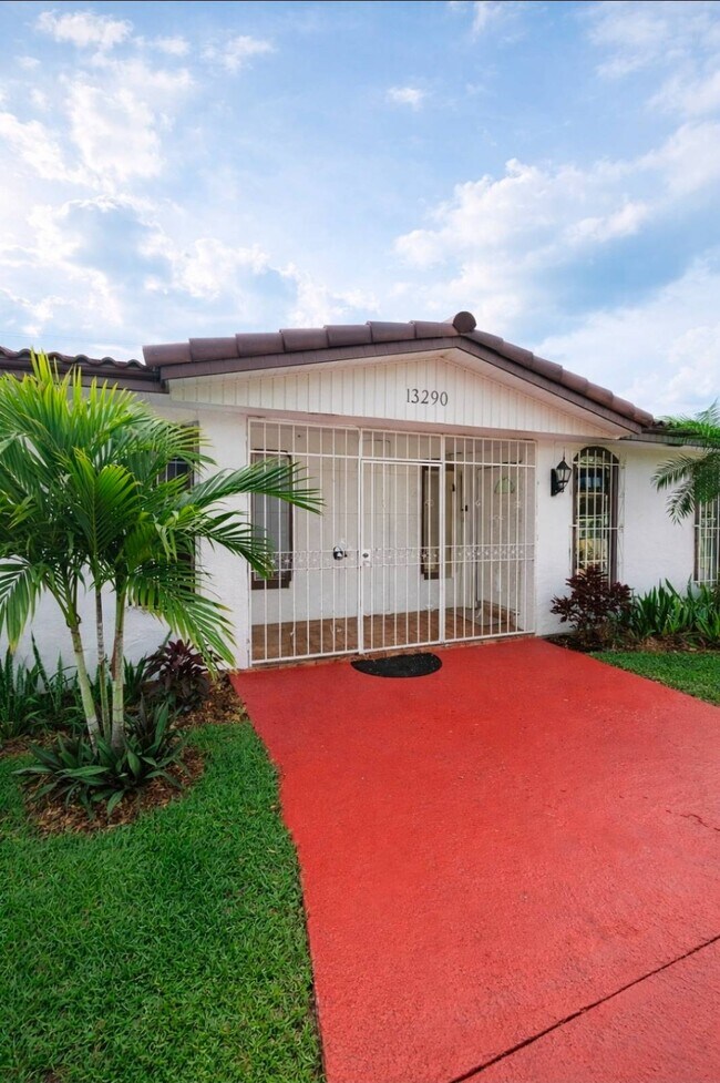 Foto del edificio - 1220 SW 78th Ave