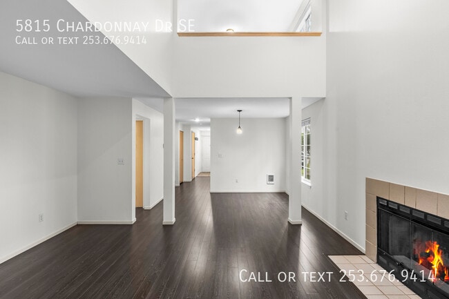 Foto del edificio - 5815 Chardonnay Dr SE